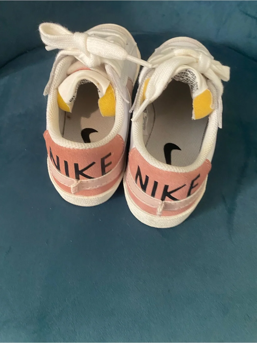 Nike White and Pink Blazer Low 77 Sneakers Size 6